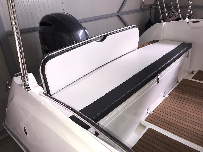 Book yachts online - motorboat - Galeon Galia 630 Sundeck - Ana - rent