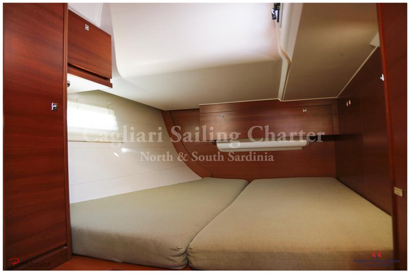 Book yachts online - sailboat - Dufour 512 Grand Large - Kal'e Moru - rent
