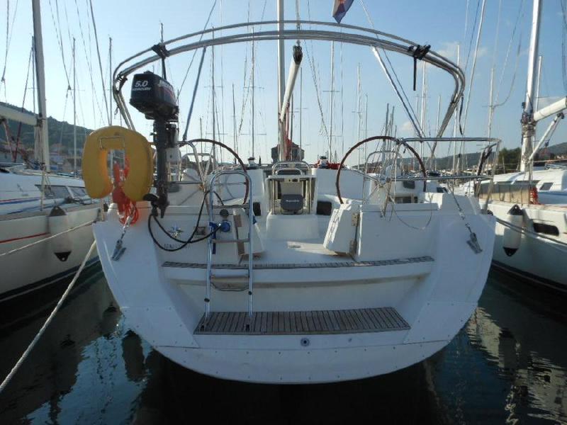 Book yachts online - sailboat - Sun Odyssey 44 i_2009_ - SY_2045 - rent