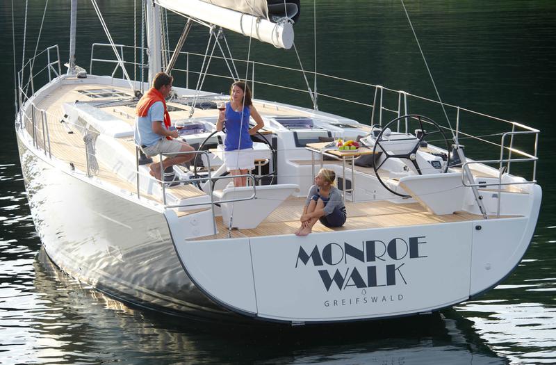 Book yachts online - sailboat - Hanse 575 - ARIA - rent