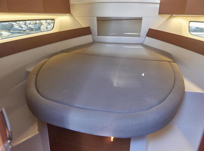 Book yachts online - motorboat - Merry Fisher 895 - no name - rent