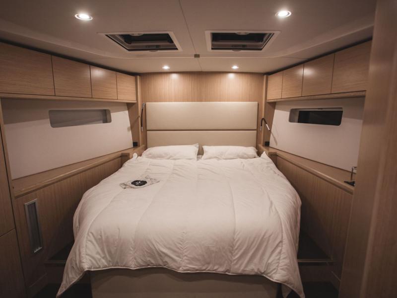 Book yachts online - sailboat - Bavaria Cruiser 57 (A/C, Generator, Watermaker) - JK - rent