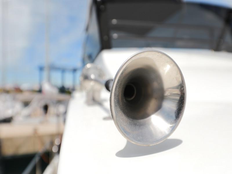 Book yachts online - motorboat - Futura 40 Grand Horizon - X MAGELLAN - rent