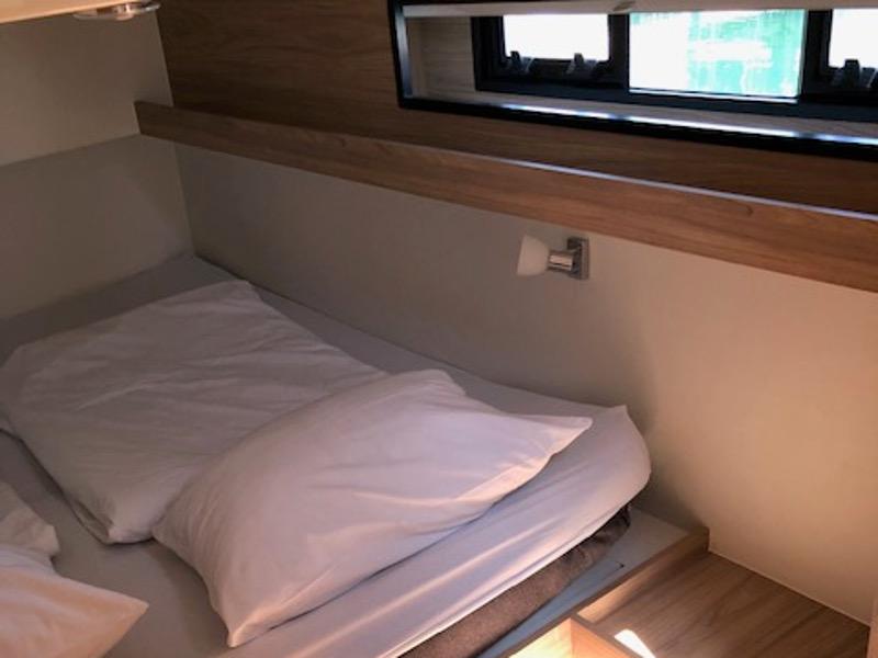 Book yachts online - motorboat - Futura 40 Grand Horizon - X MAGELLAN - rent