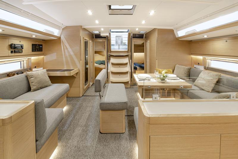 Book yachts online - sailboat - Dufour 530 A/C &amp; GEN - CHRISTIANNA XI - rent