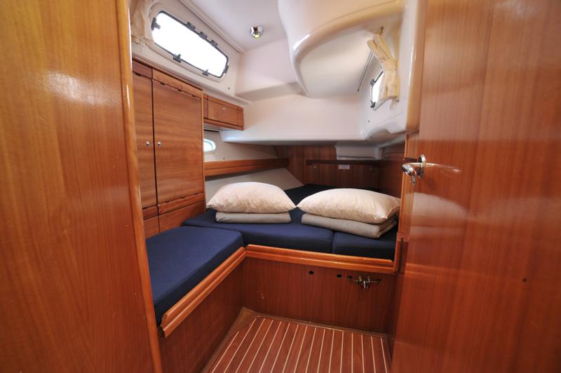 Book yachts online - sailboat - Bavaria 50 Cruiser - Tina - rent