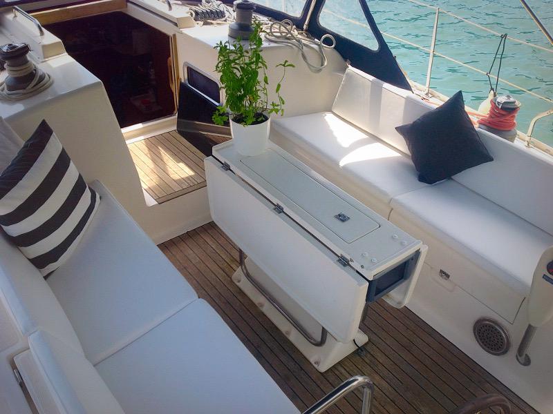 Book yachts online - sailboat - Elan 45 - Roxani - rent