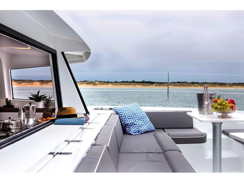Book yachts online - catamaran - Bali 4.3 - Antares AN - rent