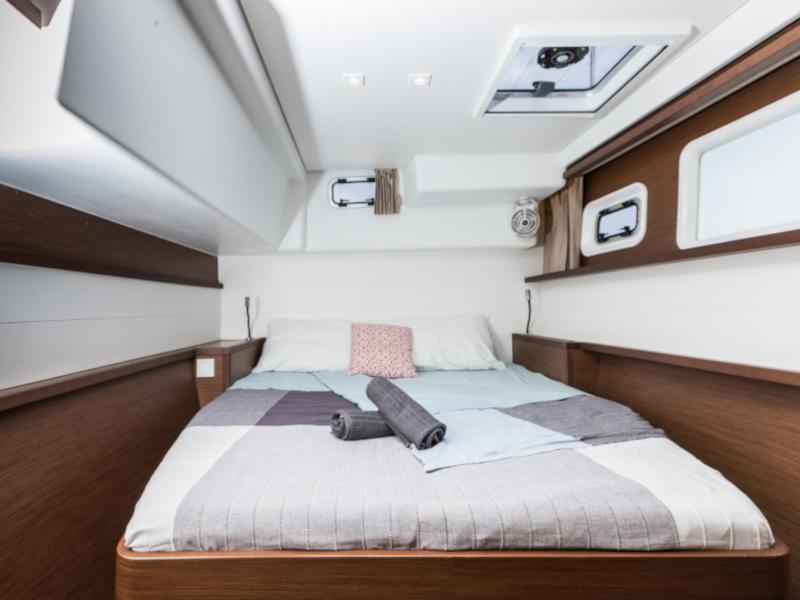 Book yachts online - catamaran - Lagoon 450 - Wentura - rent