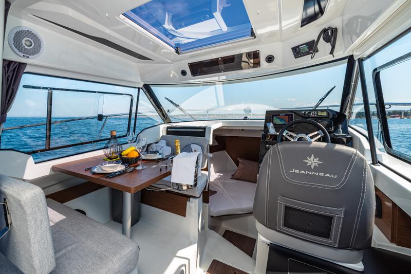 Book yachts online - motorboat - Merry Fisher 795 - Klapa - rent
