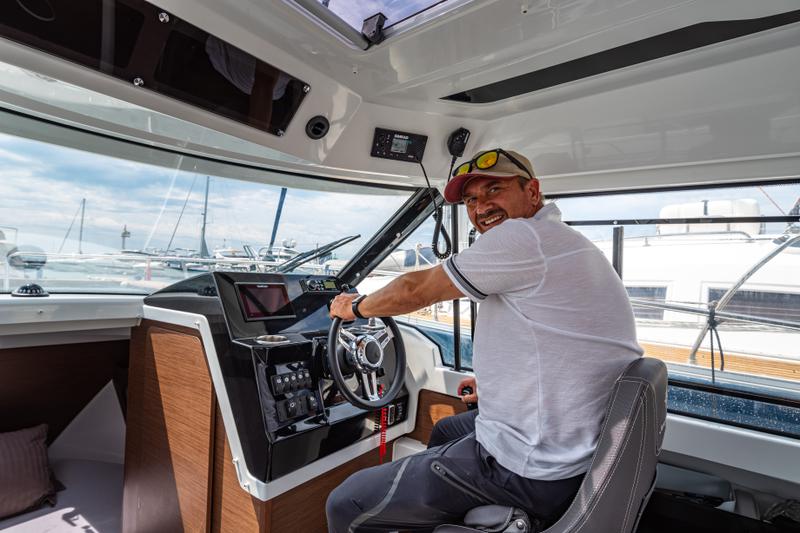 Book yachts online - motorboat - Merry Fisher 795 - Klapa - rent