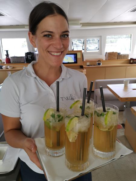 Book yachts online - catamaran - Lagoon 620 - TWIN - rent
