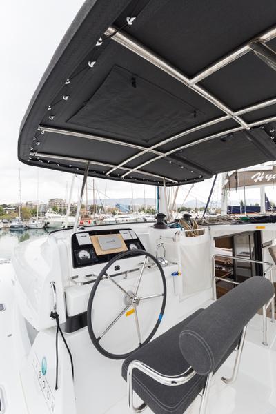 Book yachts online - catamaran - Lagoon 42 - Barchetta II - rent