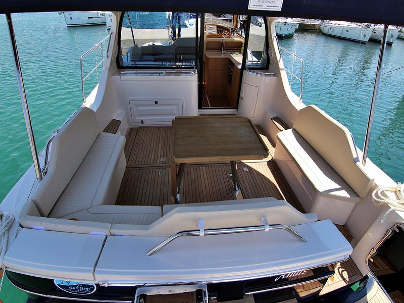 Book yachts online - motorboat - ADRIANA 44 BT (18) - ANAIS - rent