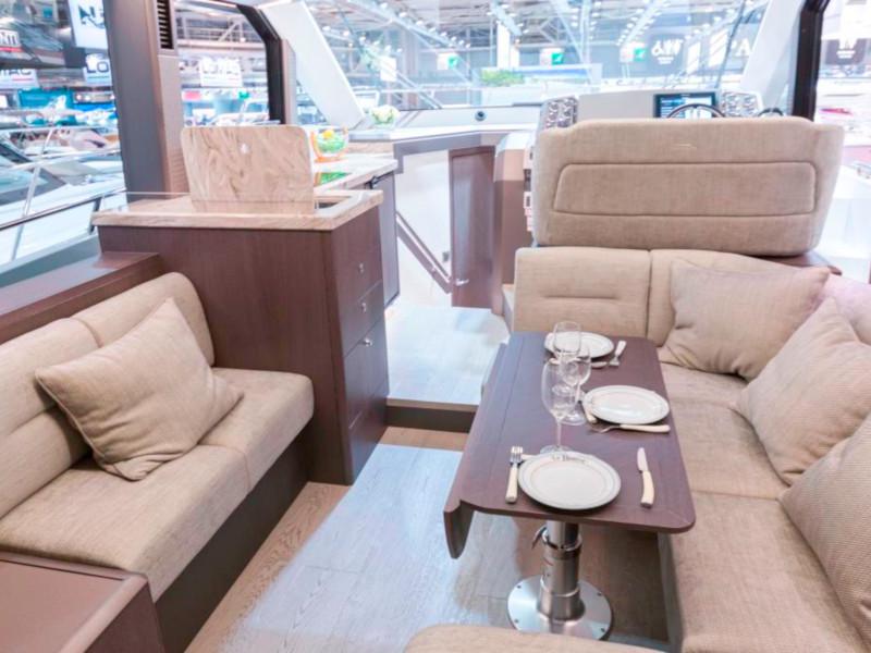 Book yachts online - motorboat - Galeon 400 Fly - Little Island - rent