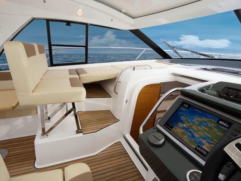 Book yachts online - motorboat - Bavaria S40 Coupe - Arcadia - rent