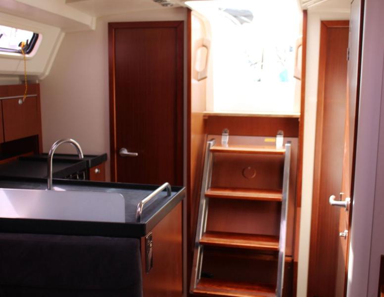 Book yachts online - sailboat - Hanse 345 - Blue Horizon - rent