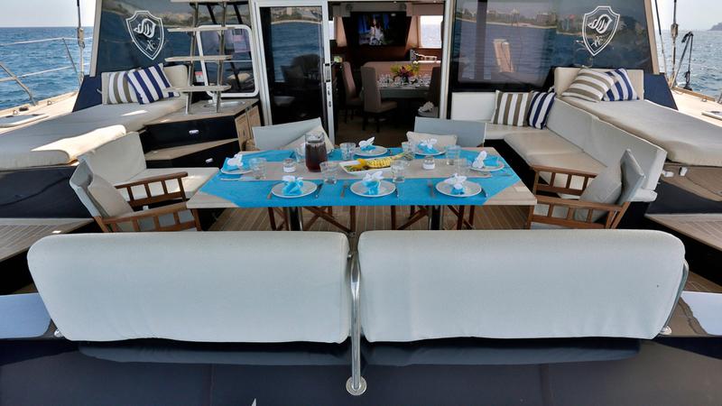 Book yachts online - catamaran - Sunreef 62 - SUNREEF 62 - rent
