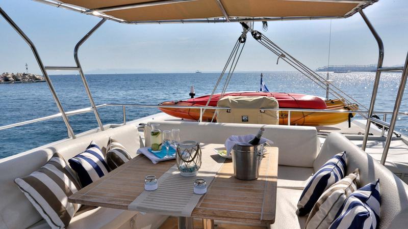Book yachts online - catamaran - Sunreef 62 - SUNREEF 62 - rent