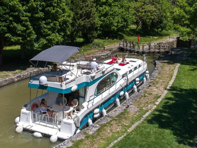 Book yachts online - motorboat - Octo Fly 12 - Orchestra - rent
