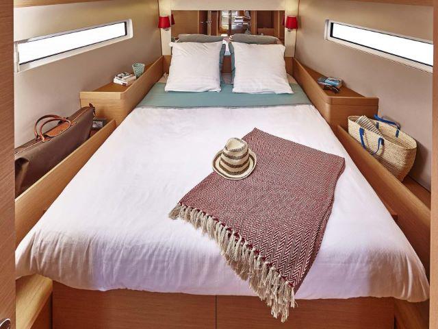Book yachts online - sailboat - Sun Odyssey 440 - Summer Salt - rent