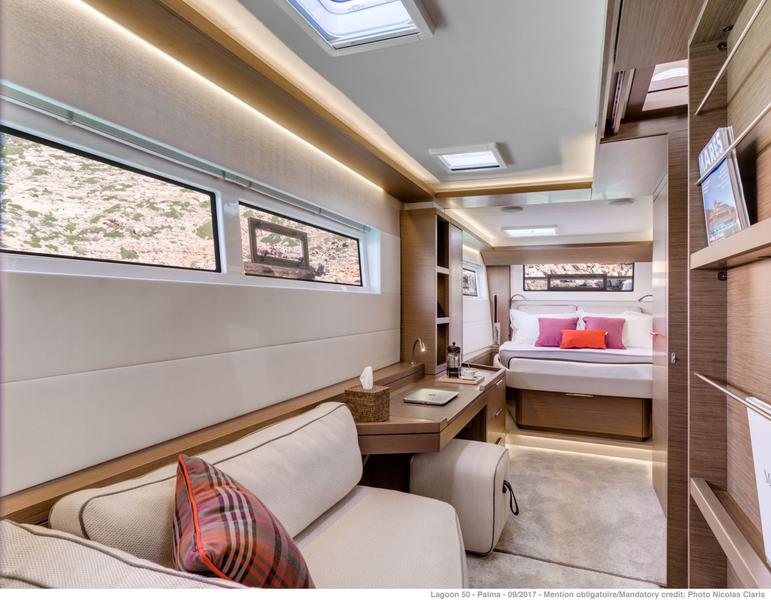 Book yachts online - catamaran - Lagoon 50 owner version - Sapphire - rent
