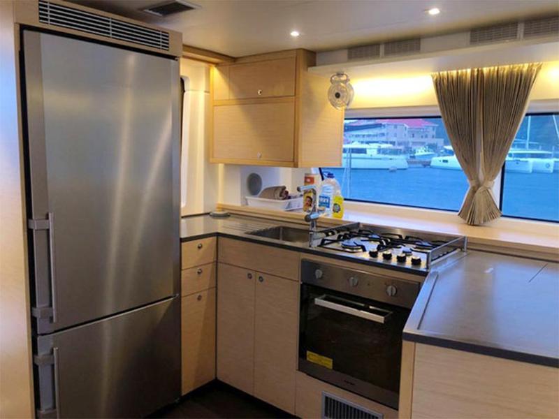 Book yachts online - catamaran - Lagoon 52 - 6 Cabin - Royal Flush (A/C - Generator - Refit 2022) - rent