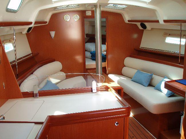 Book yachts online - sailboat - Oceanis 34.3 - S/Y Naysika - rent
