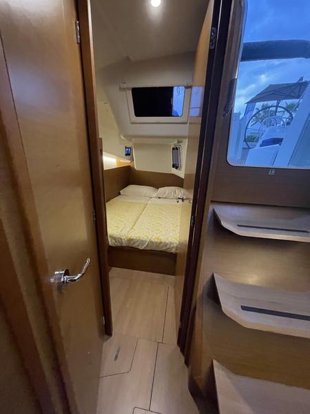 Book yachts online - sailboat - Sun Odyssey 410 - Ariel - rent
