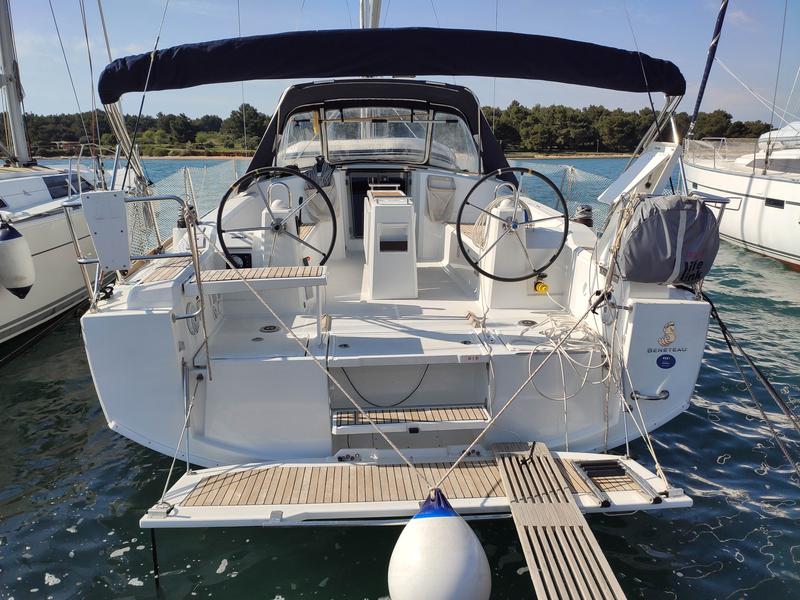 Book yachts online - sailboat - Oceanis 38.1 - Citrea - rent