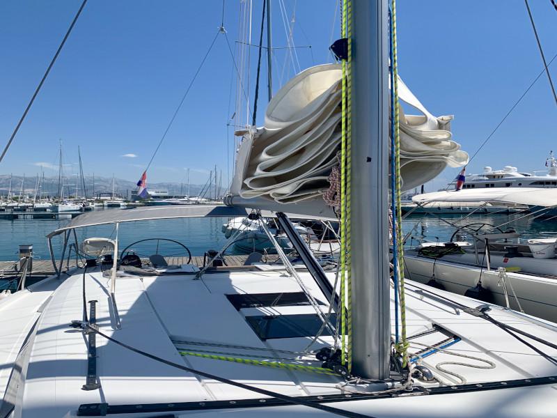 Book yachts online - sailboat - Hanse 445 - ZNAT - rent