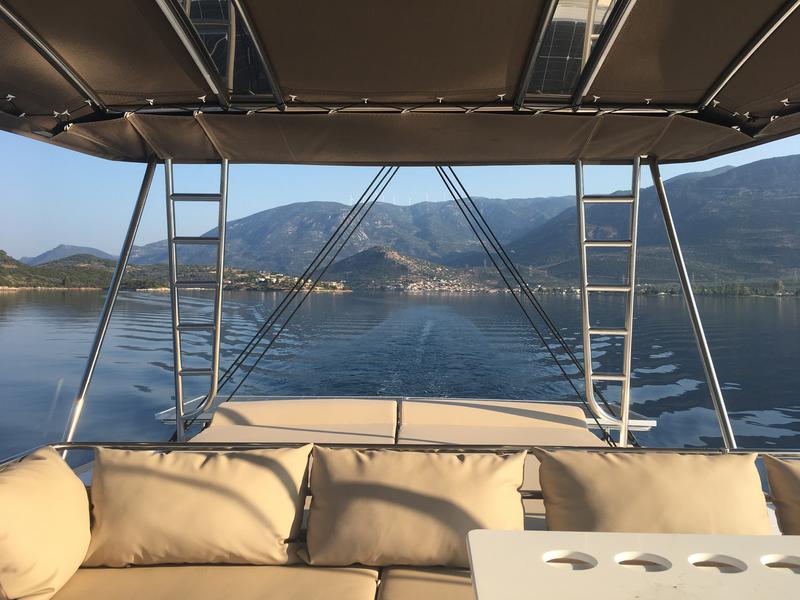 Book yachts online - catamaran - Bali 4.8 - Calypso - rent