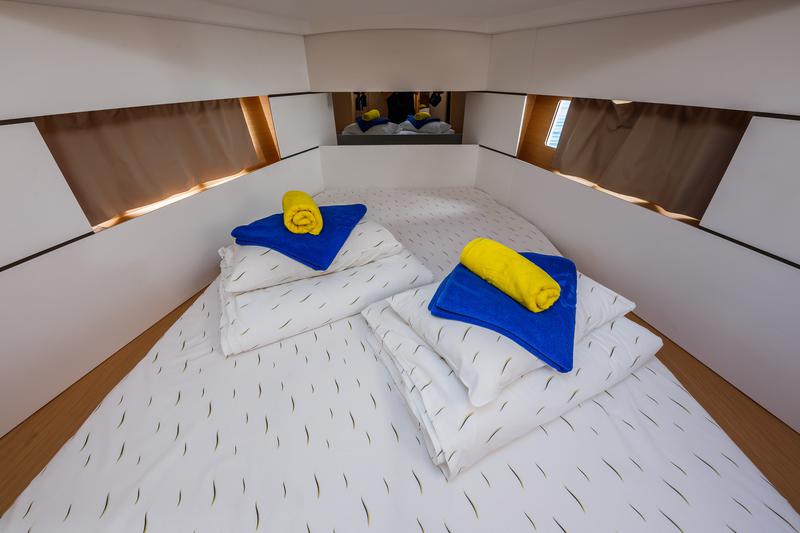 Book yachts online - sailboat - Oceanis 38.1 - Obsession - rent