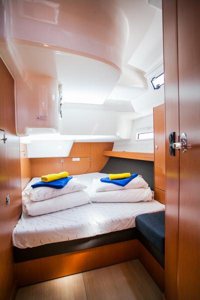 Book yachts online - sailboat - Bavaria Cruiser 51 - Game Point - rent
