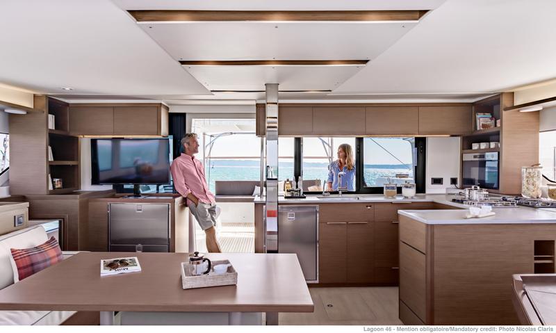 Book yachts online - catamaran - Lagoon 46 Fly - MAGIC POINT - rent