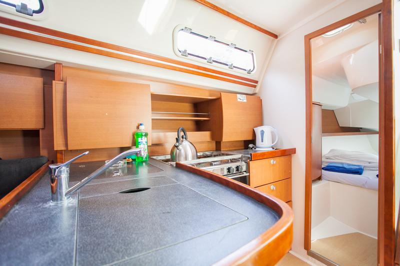 Book yachts online - sailboat - Hanse 355 - Neptun - rent