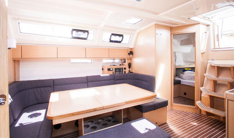 Book yachts online - sailboat - Bavaria Cruiser 46 OW. - 'njoy - rent