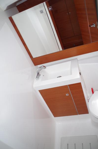Book yachts online - sailboat - Dufour 410 GL - Stella - rent