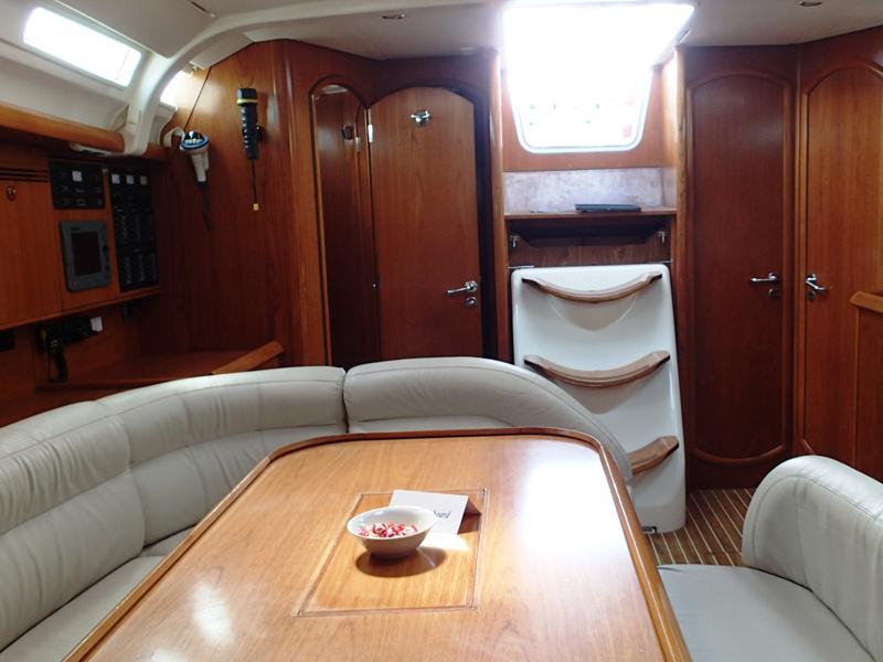Book yachts online - sailboat - Sun Odyssey 45 - Big Blue - rent