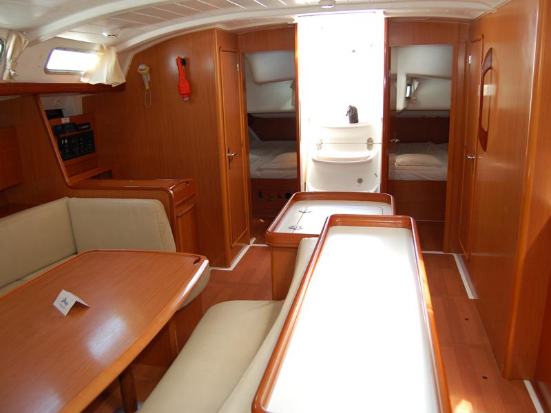 Book yachts online - sailboat - Cyclades 50.5 - Papalina - rent