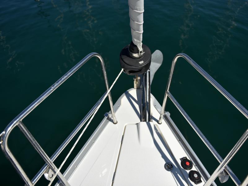 Book yachts online - sailboat - Bavaria Cruiser 41 - NIXIE - rent