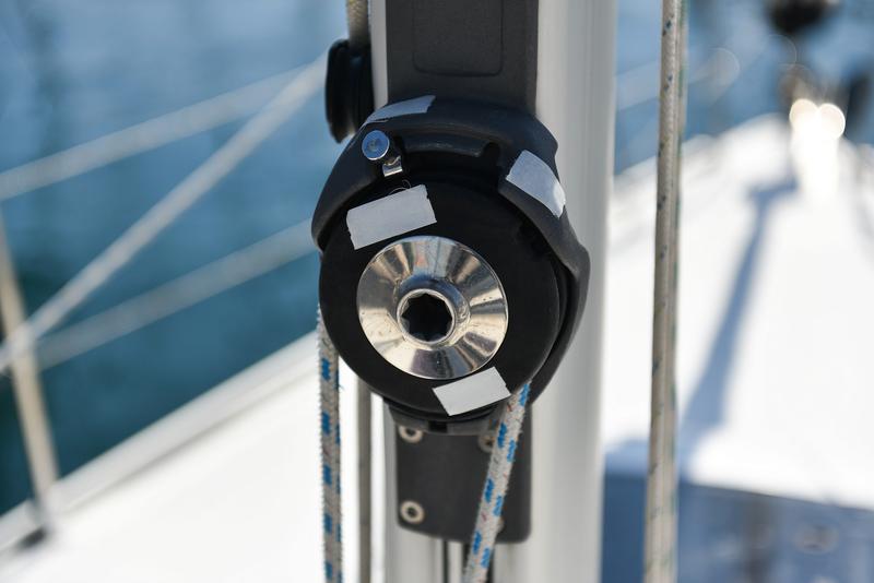 Book yachts online - sailboat - Bavaria 37 - Viviana - rent