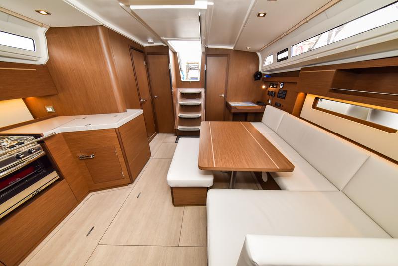 Book yachts online - sailboat - Oceanis 40.1 - EYLIN - rent