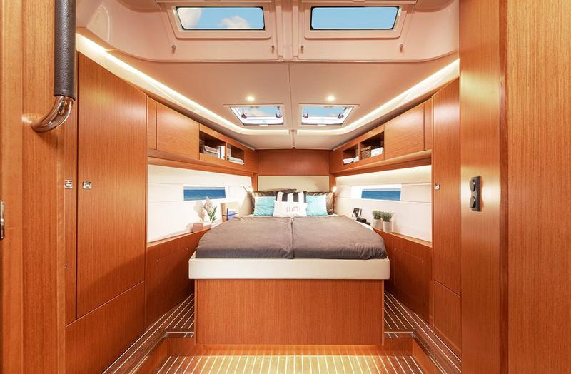 Book yachts online - sailboat - Bavaria C45 Style - Aria - rent