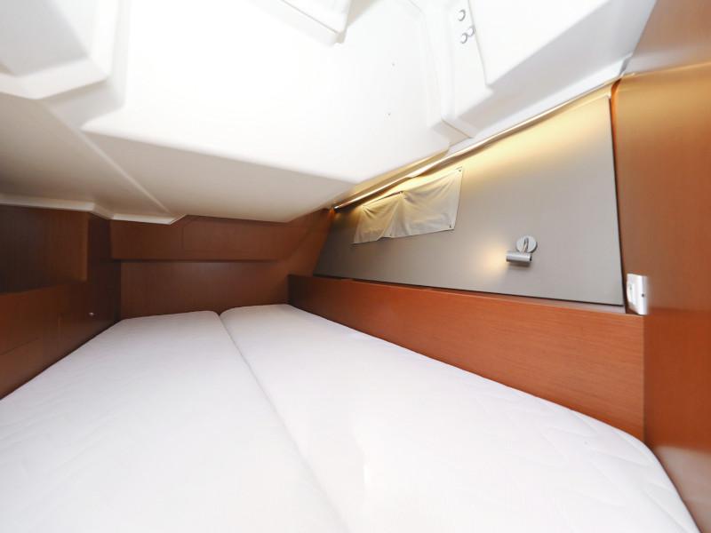 Book yachts online - sailboat - Oceanis 41.1 - SEVEN  - rent