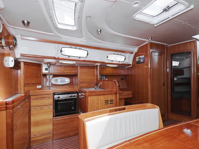 Book yachts online - sailboat - Bavaria 50 Cruiser - Fortunal - rent
