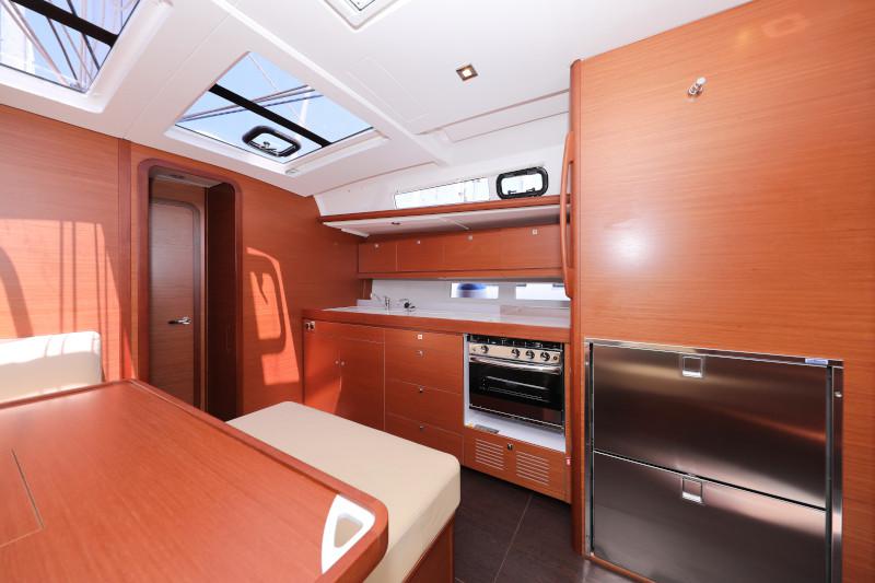 Book yachts online - sailboat - Dufour 460 - ELTHEOLE II - rent