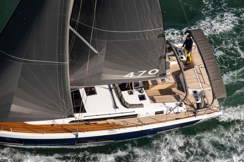 Book yachts online - sailboat - Dufour 470 - La Familia - rent