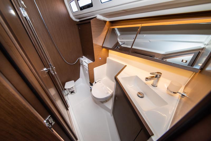 Book yachts online - sailboat - Oceanis 40.1 - Poseidon - rent