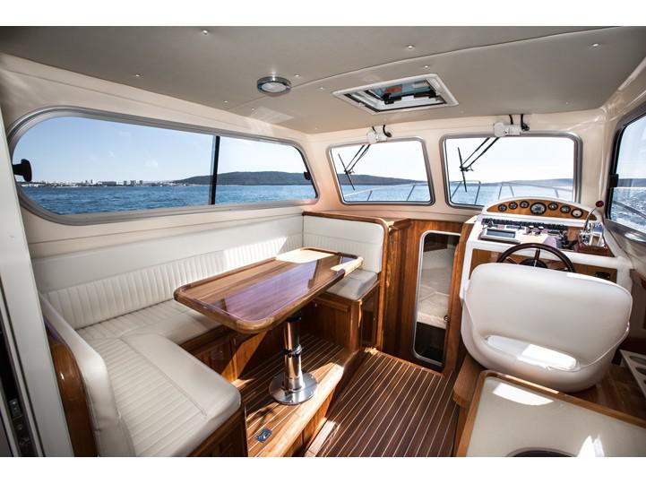 Book yachts online - motorboat - Damor 980 Fjera - St.Marina - rent